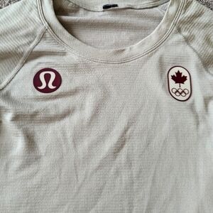 Lululemon Team Canada Long Sleeved Shirt